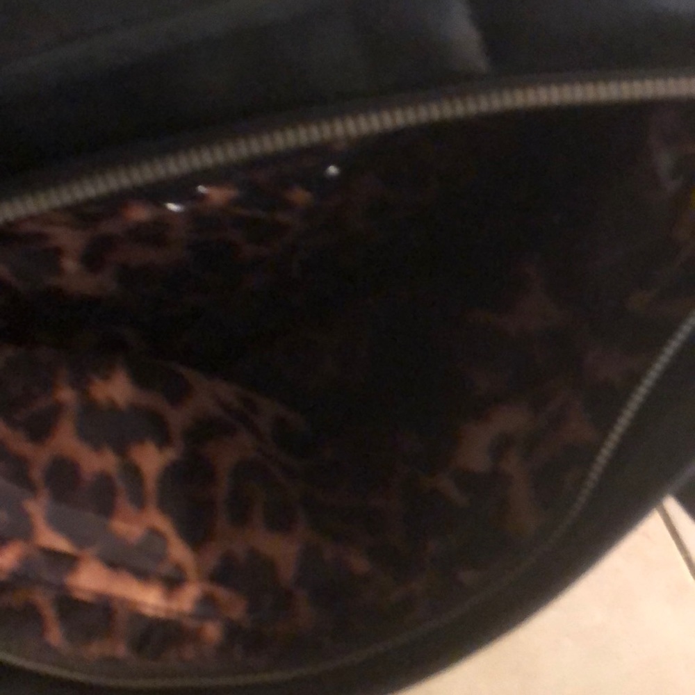 Makowsky Handbag - Picture 3 of 3